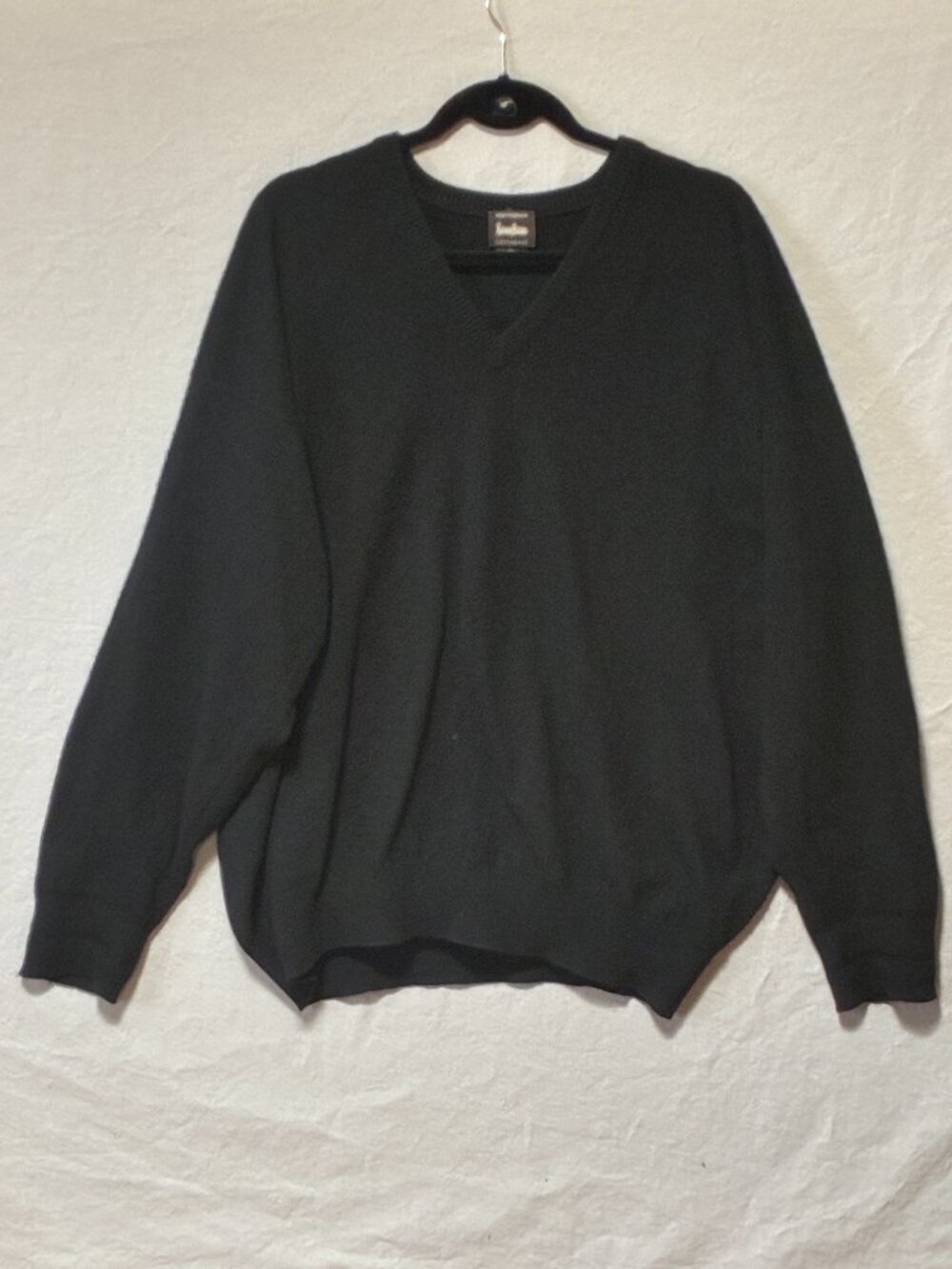 Vtg Neiman Marcus 100% Cashmere Mens Sweater VNeck Black Preppy Scotland *XXL*